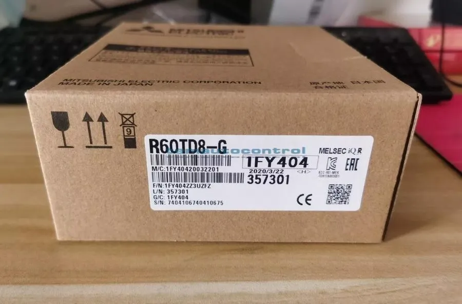 ПЛК R60TD8-G Mitsubishi PLC Module