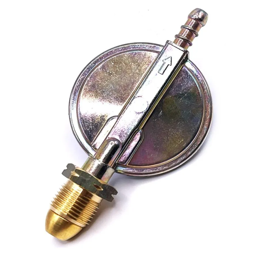 Трубопроводная арматура PROPANE GAS REGULATOR WITH GAUGE 37MBAR SCREW ON BBQ CAM — фото лота 1