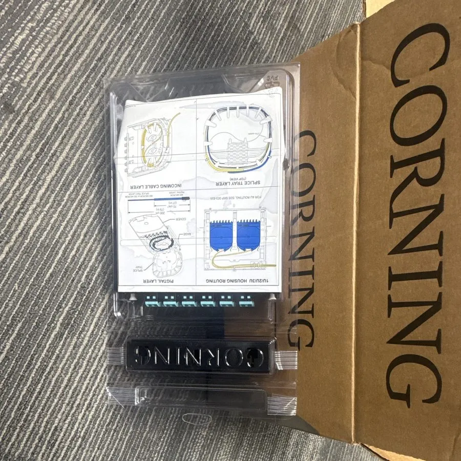 Оптическая кассета Corning CCH-CS24-AD-P00QE Pigtailed Splice Cassette, 24 Fiber