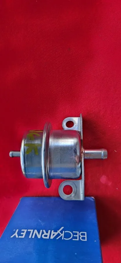 Трубопроводная арматура Fuel Injection Pressure Regulator Beck/Arnley 158-0242 — фото лота 2