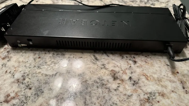 Коммутатор NETGEAR GS316-100NAS 16 Ports Standalone Ethernet Switch