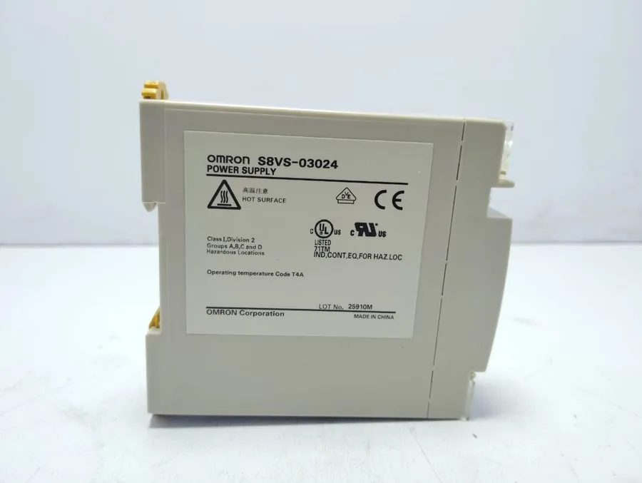 Блок питания OMRON S8VS-03024 24VDC 1.3A 30W DIN Rail Power Supply w/ LED Indica
