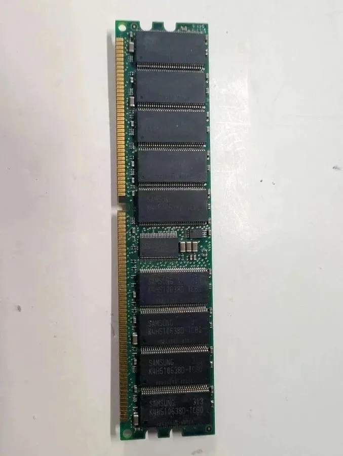 Модуль памяти Samsung 3GB (6x512MB) DDR PC-2100R 266MHz RDIMM ECC Registered Ser