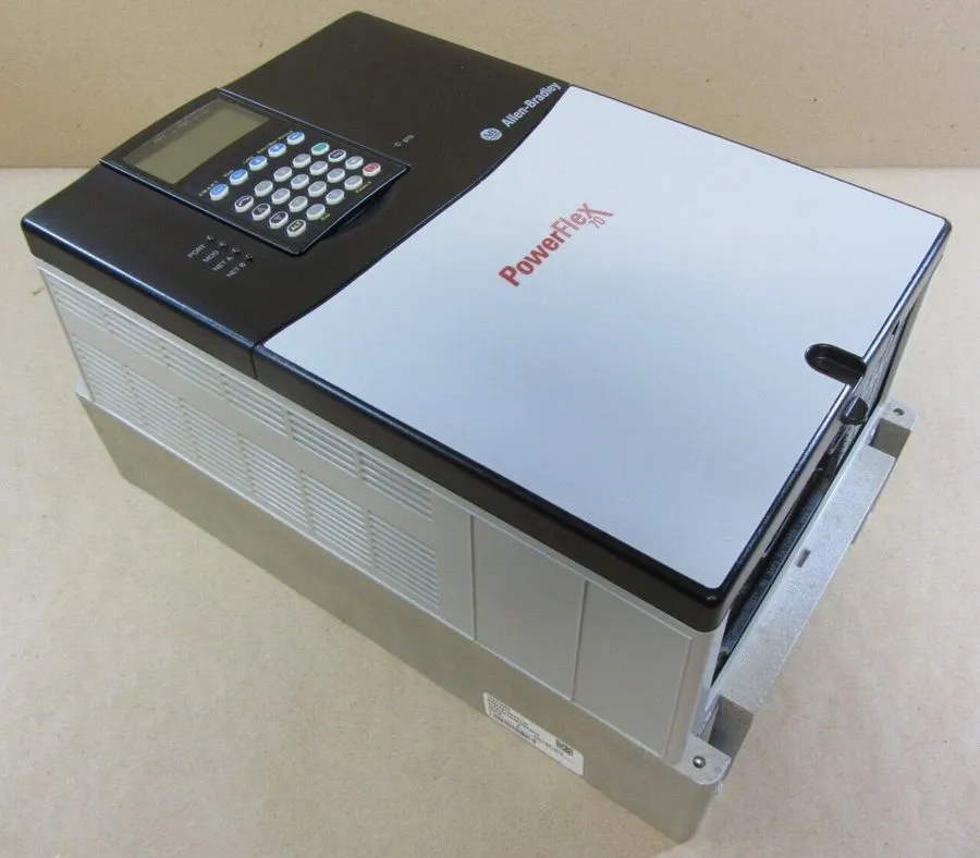 Частотный преобразователь Allen-Bradley PowerFlex 70 VFD, 480V 20HP Drive, 20AD0