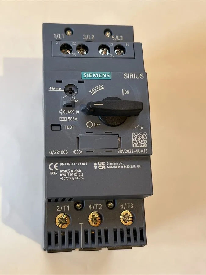 Автоматический выключатель SIEMENS 3RV2032-4UA15 circuit breaker size S2 — фото лота 2