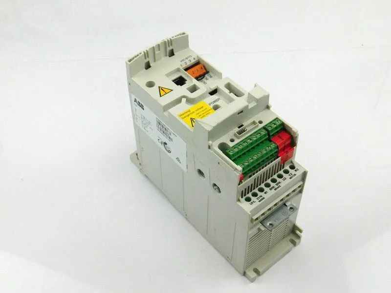 Частотный преобразователь ABB ACS355-03E-04A1-4+N827