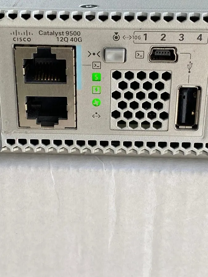 Коммутатор Cisco Catalyst C9500-12Q-E 12 Port Network Switch