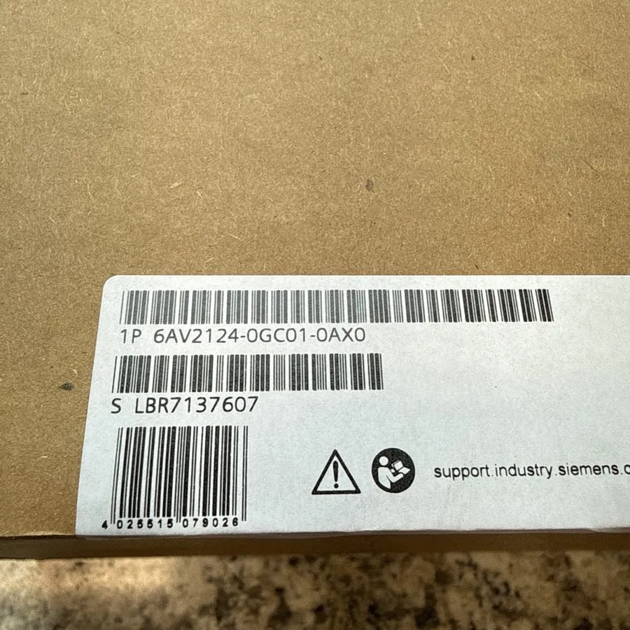 Панель оператора Siemens SIMATIC 6AV2 124-0GC01-0AX0 HMI TP700 Comfort Panel (Pa