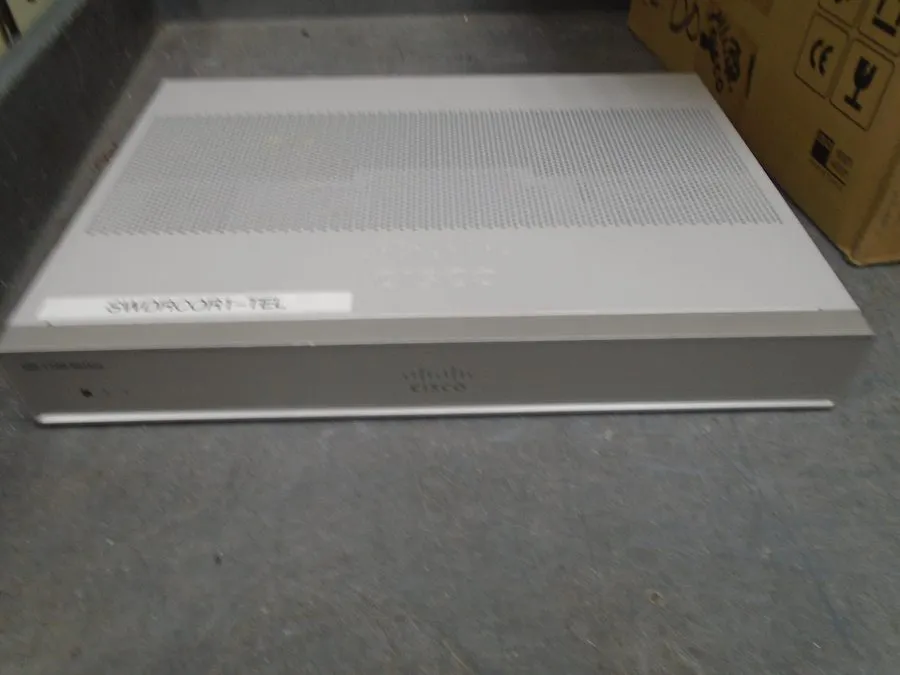 Маршрутизатор Cisco C1111-8PW ISR 1100 8 Port routers C1111-8PWB V01