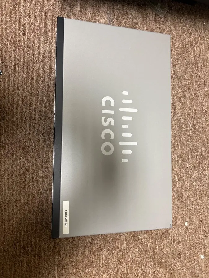 Коммутатор Cisco SG300-52P-K9 52-Port Stackable Managed Switch