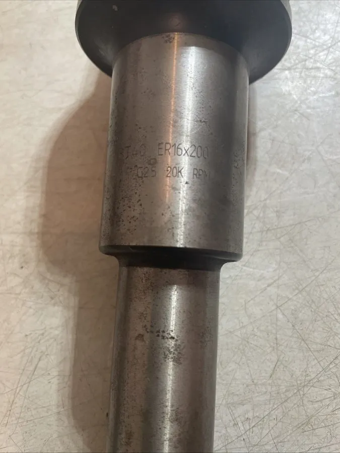 Режущий инструмент Briney BT40 ER16x200 Er16 Collet Tool Holder 7” Projection — фото лота 1