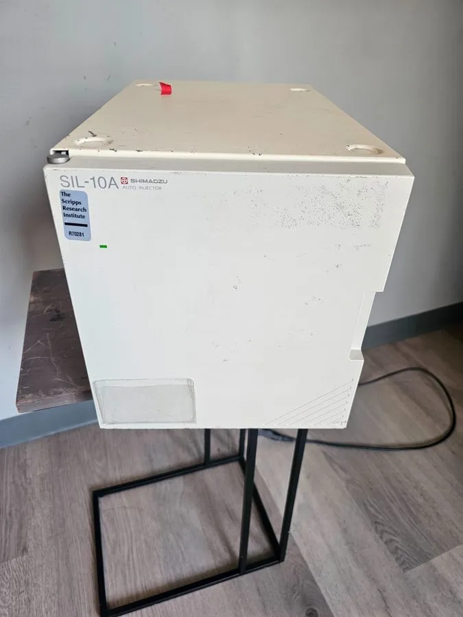 Хроматограф Shimadzu SIL-10A Auto Injector Autosampler HPLC Chromatography Syste