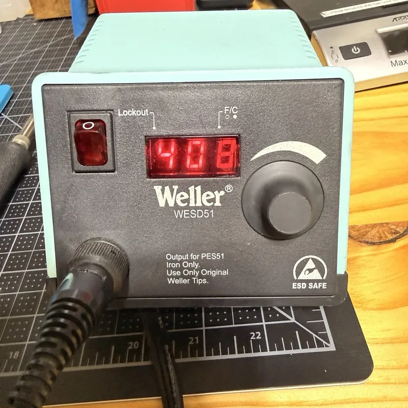 Паяльная станция Weller WESD51 60 W, 120 VAC, Soldering Station + PES51 24 VDC P