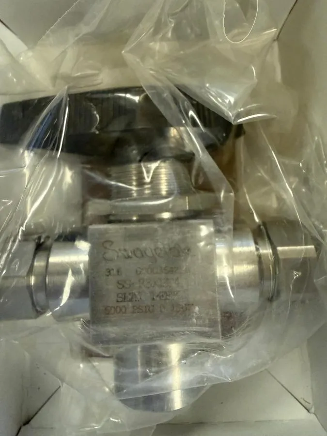 Клапан Swagelok SS-83XPF4 ball valve Shipping — фото лота 2