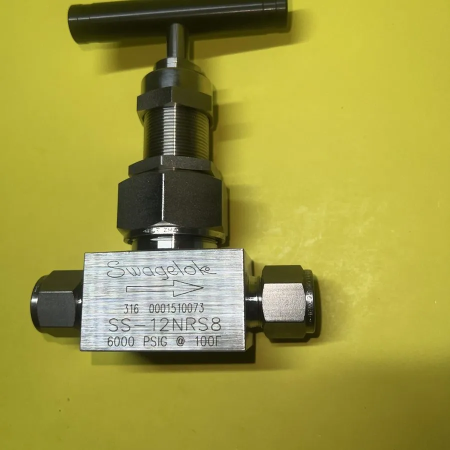 Клапан Swagelok SS-12NRS8 Severe Service Union Bonnet Needle Valve