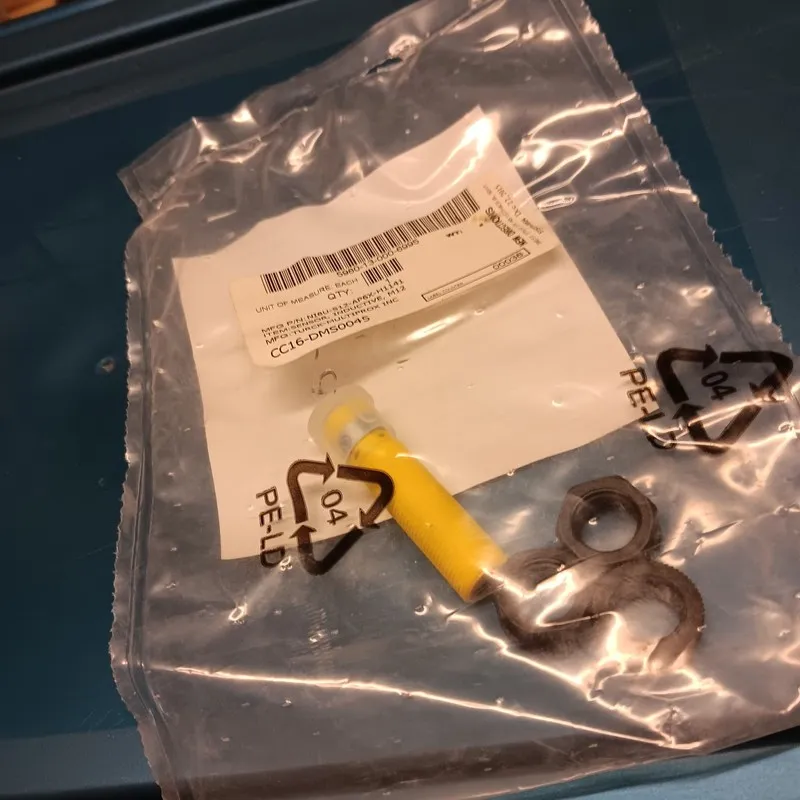 Датчик приближения Turck NI8U-S12-AP6X-H1141 Inductive Proximity Sensor CC16-DMS — фото лота 2