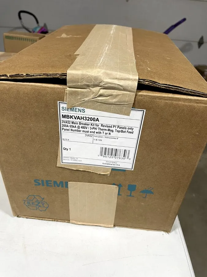 Автоматический выключатель Siemens MBKVAH3200A 3p 480v 200a P1 Panel Main Breake — фото лота 1