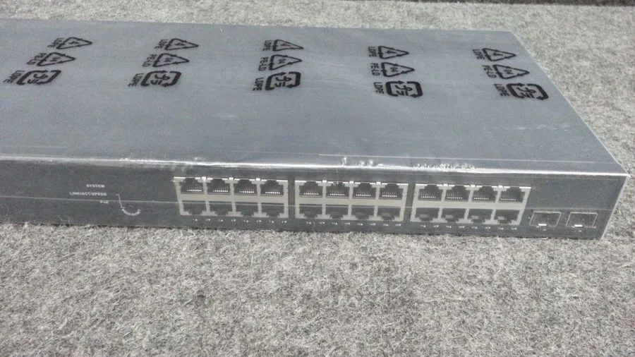 IIoT-устройство VERINT SM24TAT2SA-VT 24-Port Gigabit PoE+ & 2 SFP Port Managed S