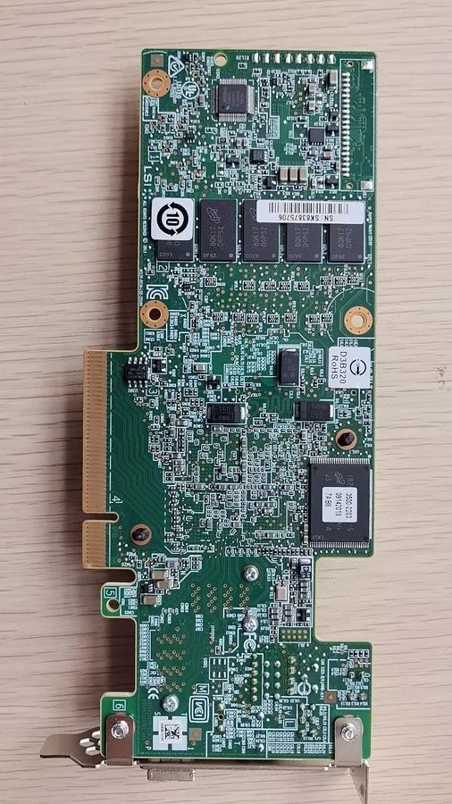 Контроллер LSI MegaRAID SAS 9380-4i4e 12Gb/s PCIe 3.0 8-Port RAID Controller Car