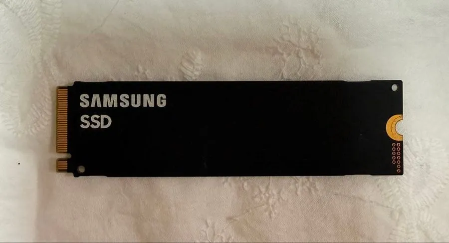 SSD-накопитель Samsung PM9A1 1TB NVMe M.2 PCIe Gen4x4 SSD MZ-VL21T0A High Speed 