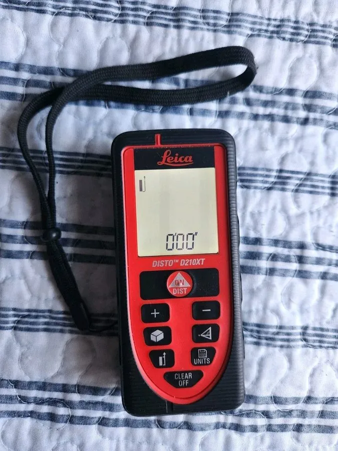 Лазерный дальномер Leica DISTO D210XT Laser Distance Meter Digital Rangefinder