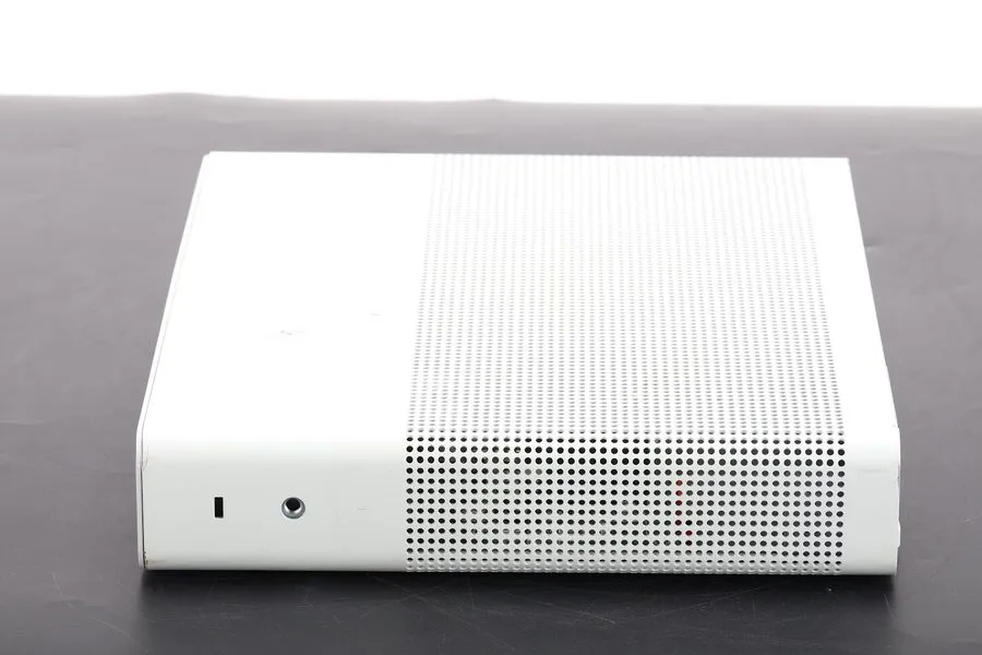 Коммутатор Cisco WS-C2960CG-8TC-L 8-Port Gigabit Ethernet Managed Switch — фото лота 2