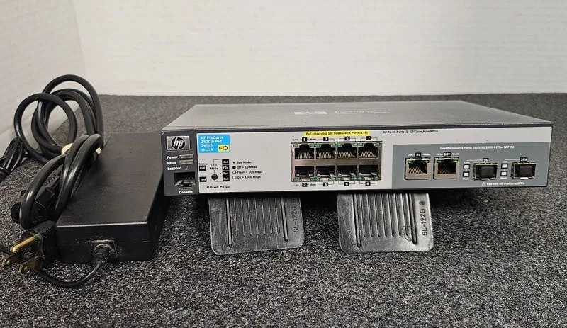 Коммутатор HPE J9137A Aruba 2520-8-PoE Switch Pre owned