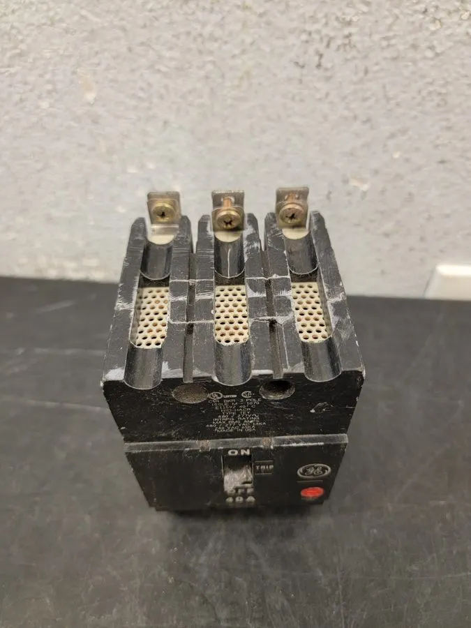 Автоматический выключатель TEYF340 General Electric 40 Amp 480V 3 Pole Thermal M — фото лота 2