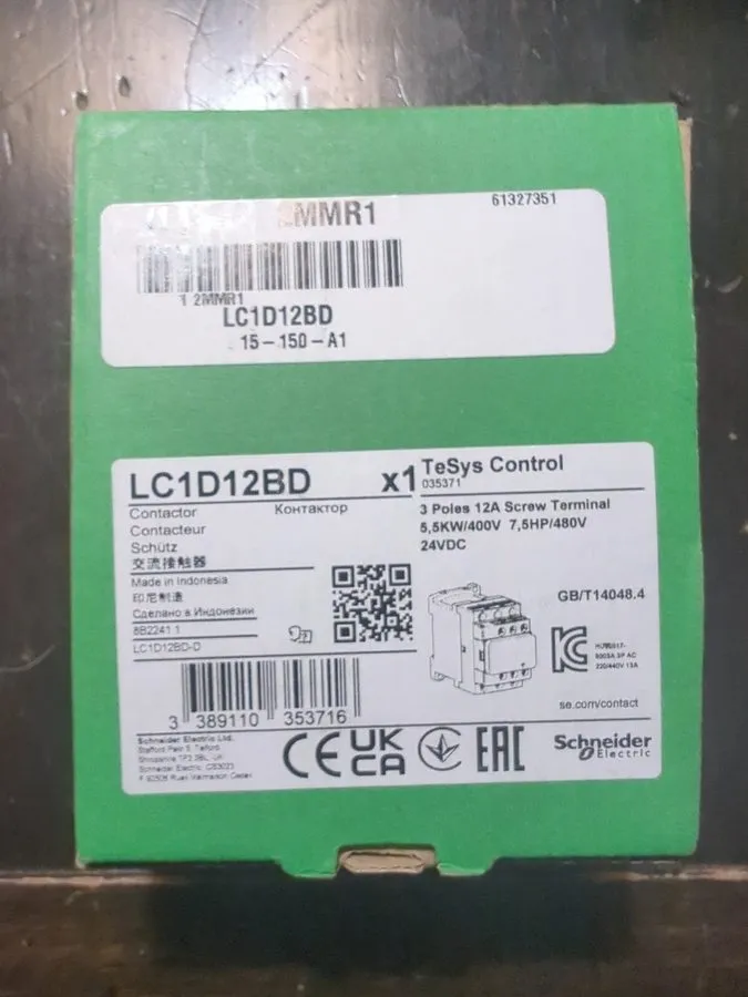 Контактор Schneider LC1D12BD TeSys Deca three-pole contactor, 12A, 24VDC, cULus