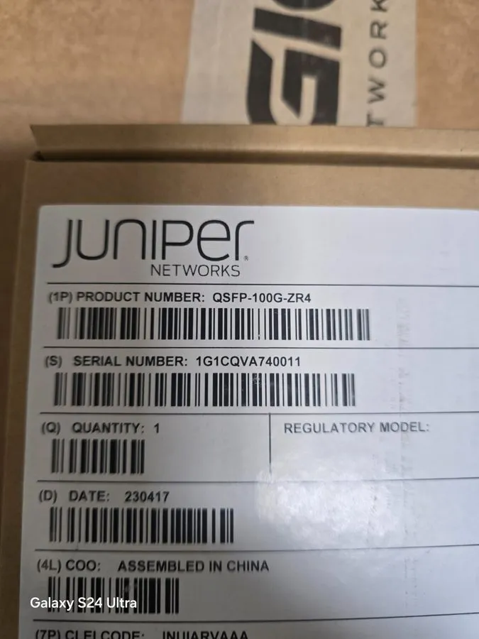 Трансивер Juniper QSFP-100G-ZR4 100GbE ZR QSFP28 Long-Reach 80km SMF Transceiver