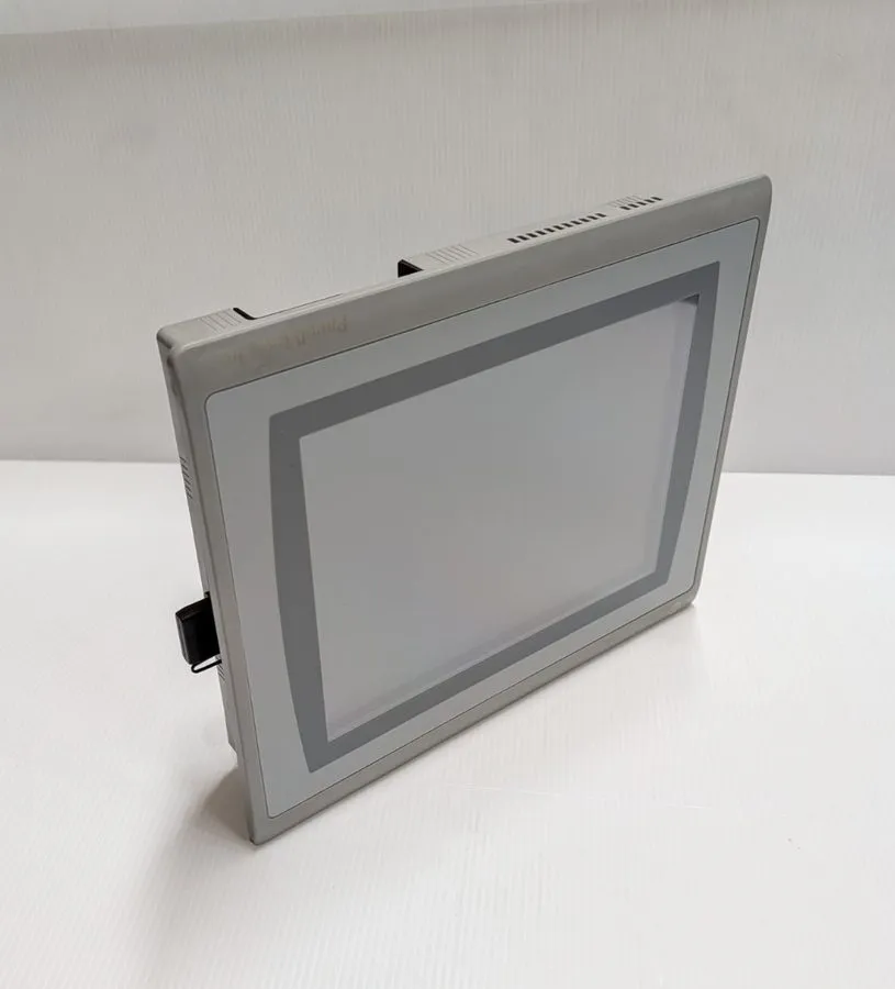 Панель оператора Allen Bradley 2711P-T10C21D8S PanelView Plus, Color 10.4" Termi