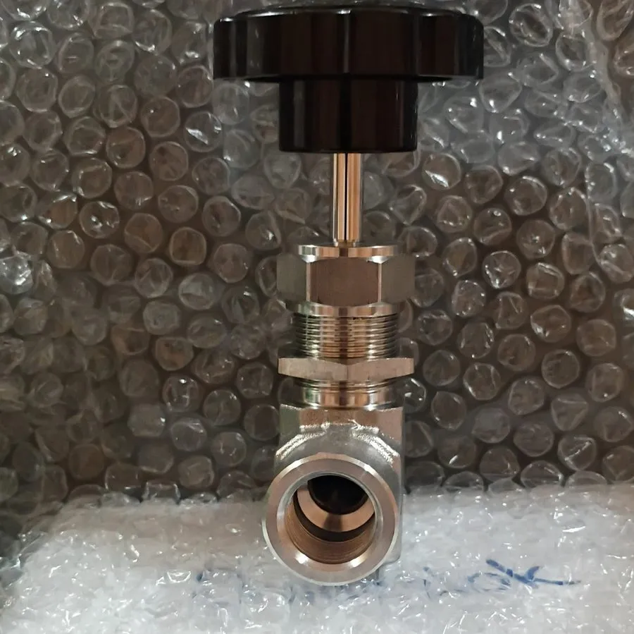 Клапан Swagelok SS-18RF8-BKP Stainless Steel Needle Valve S05582337B Model — фото лота 2