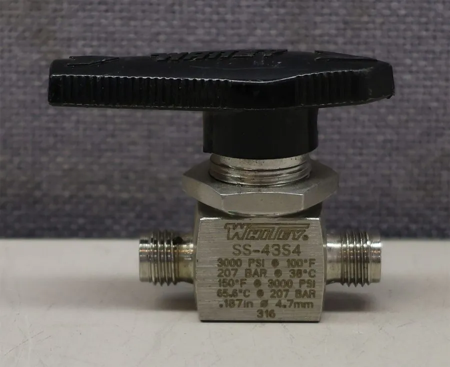 Клапан Swagelok SS-43S4 316 Stainless Steel Ball Valve 1/4"