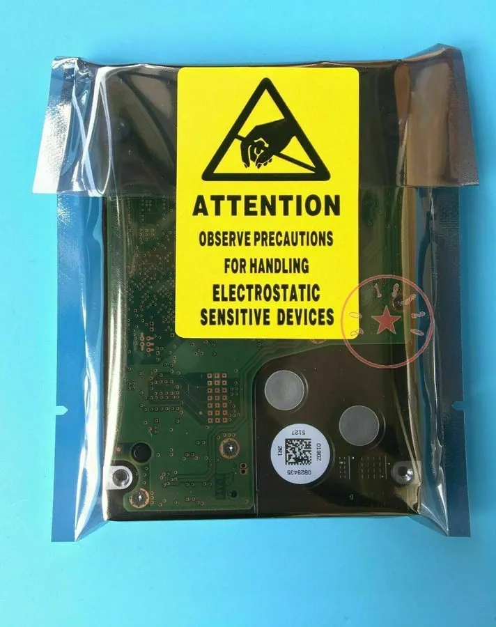 Жёсткий диск ENTERPRISE Dell 5PNGD 05PNGD 600GB 15K RPM 12Gbps 2.5" SAS HDD Hard