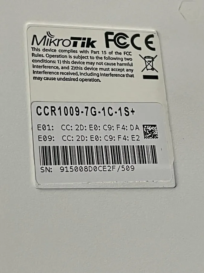 Маршрутизатор Mikrotik CCR1009-7G-1C-1S