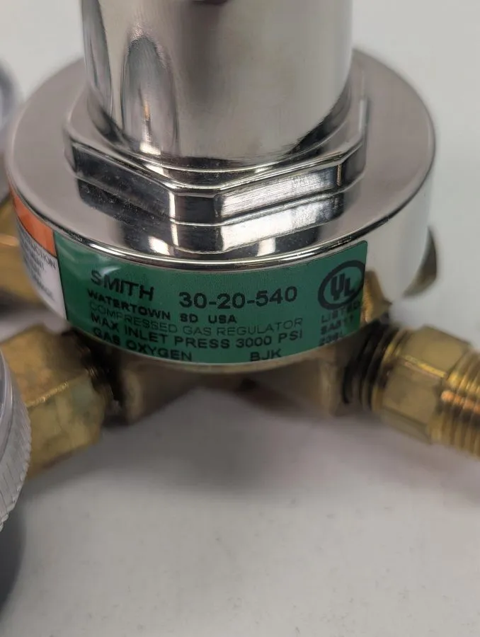 Трубопроводная арматура Smith 30-20-540 Oxygen Welding Compressed Gas Regulator  — фото лота 1
