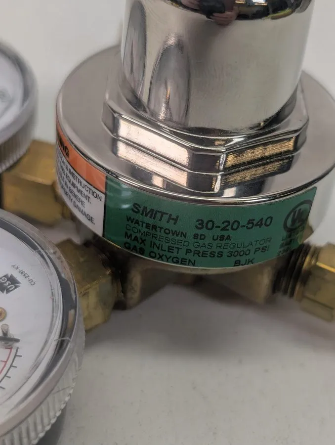 Трубопроводная арматура Smith 30-20-540 Oxygen Welding Compressed Gas Regulator  — фото лота 2