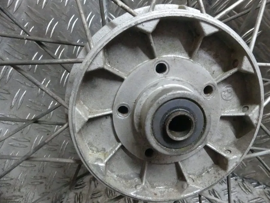Медицинское оборудование BMW R75/7,R80/7,R100/7,RS EZ:78 spoke front wheel good, — фото лота 2