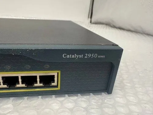 Маршрутизатор Cisco Catalyst 2950C-24 24-Port 10/100 Ethernet Switch Data erased