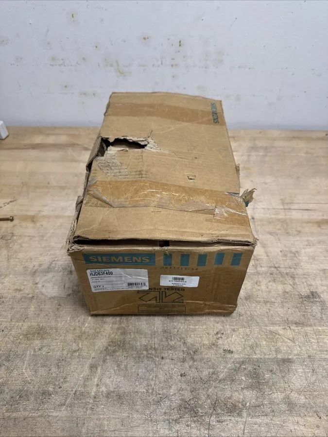 Автоматический выключатель Siemens Sentron Series HJD63F400 Circuit Breaker 400A