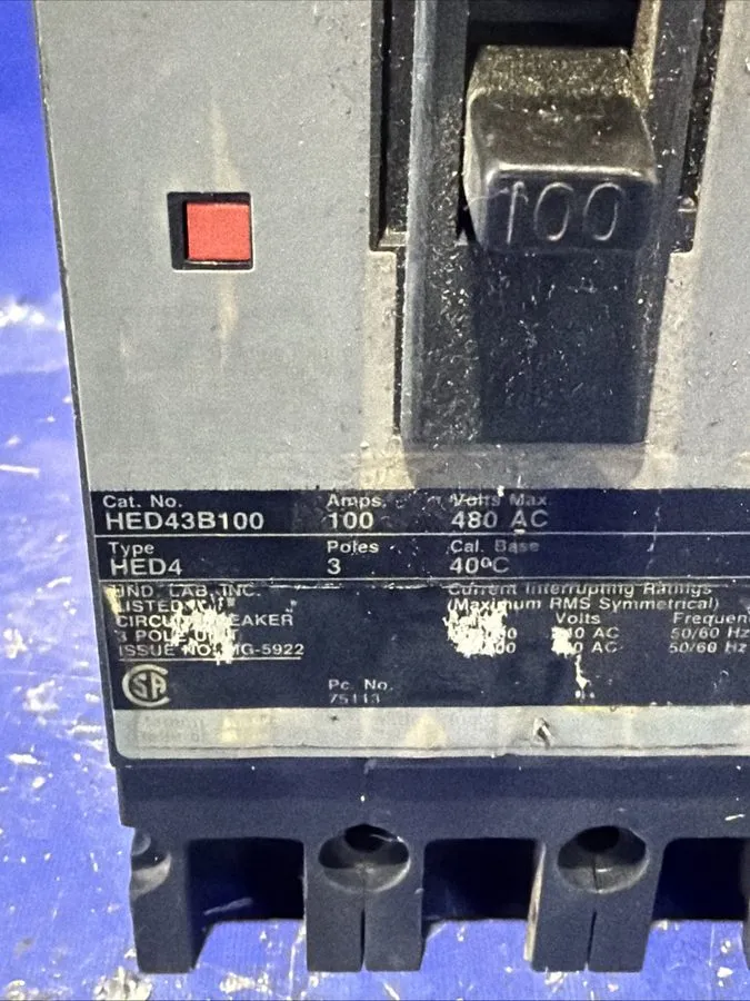 Автоматический выключатель Siemens Sentron Circuit Breaker HED43B100 3P 100 Amp 