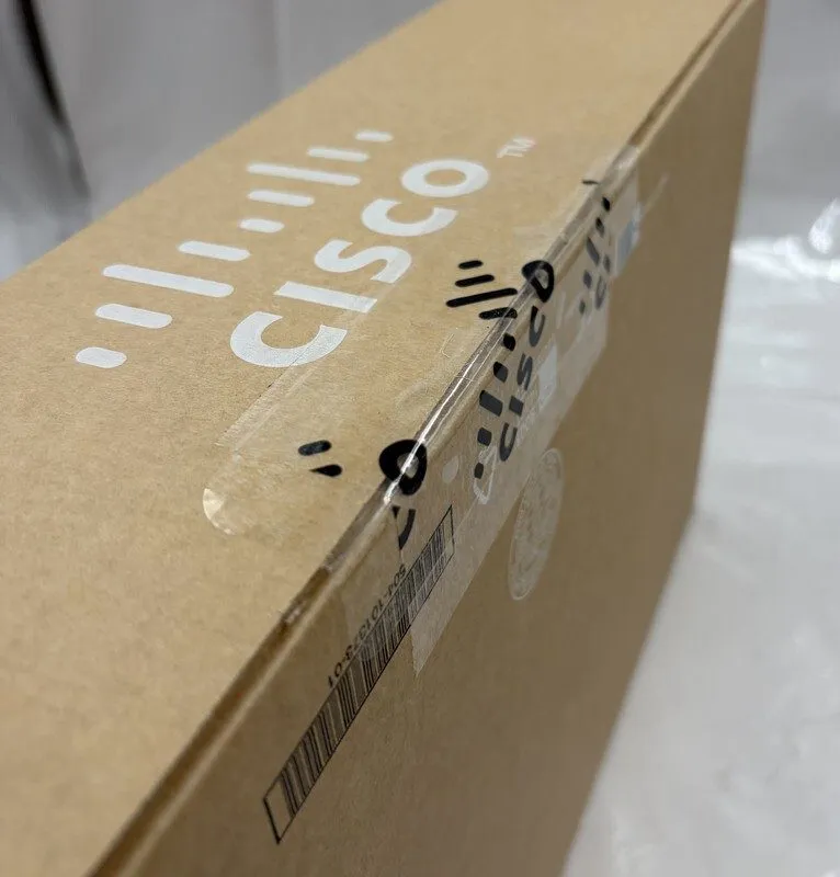 Коммутатор Cisco C1300-8P-E-2G Catalyst 8-Port Gigabit PoE+ Switch