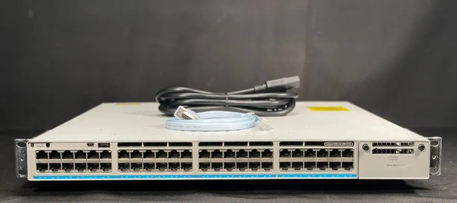 Коммутатор Cisco C9300-48UXM-E Catalyst 9300 48-port 2.5G (12 10G/mGig) Network 