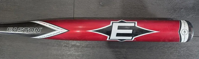 Сервер RARE 2009 27 SCN12BH Easton Synergy Power Plus + Brett Helmer Softball Ba