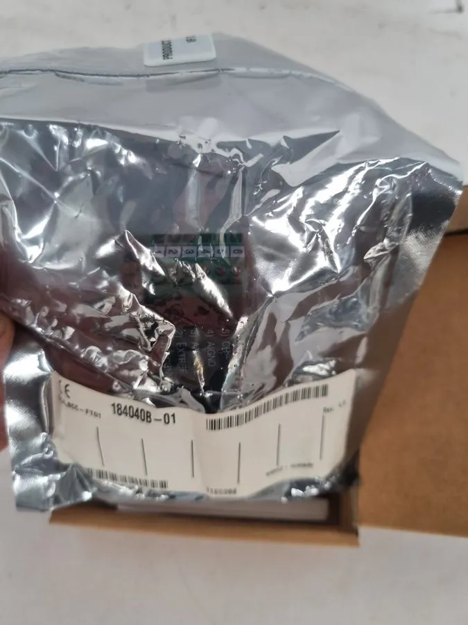 Модуль National Instruments NI SCC-FT01 Feedthrough Module