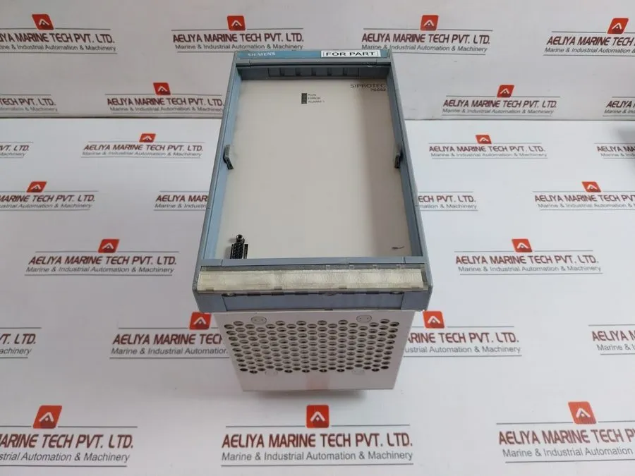 Реле защиты SIEMENS 7SS5251-5FA01-1AA1/EE Busbar Protection Relay 48-250VDC (Not