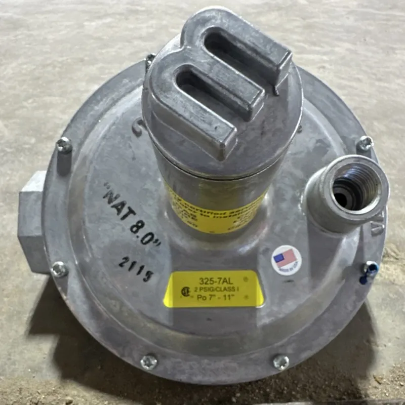 Трубопроводная арматура Maxitrol 325-7AL Gas Line Pressure Regulator 2 PSIG Po 7