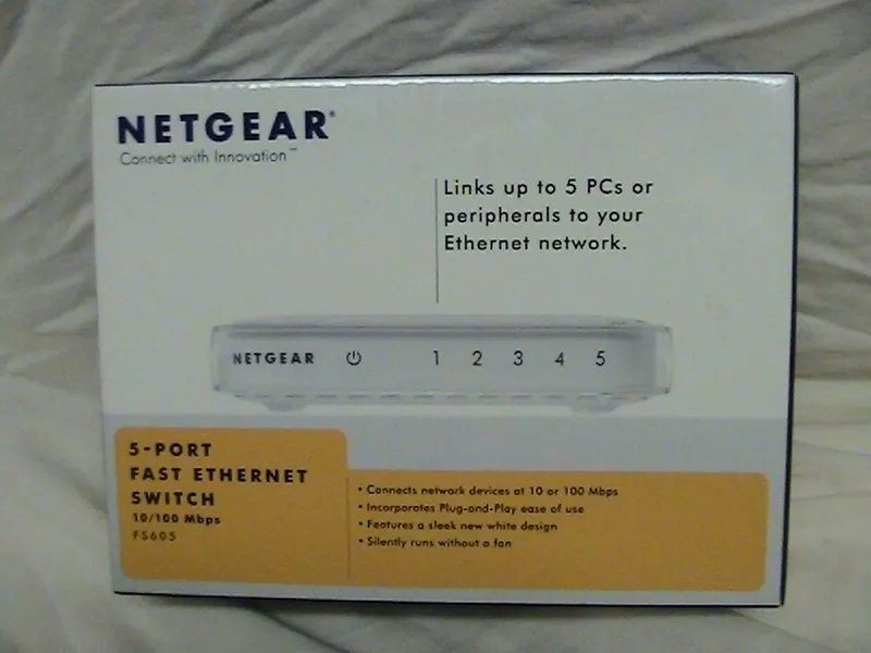 Коммутатор Netgear FS605NA 5-port Fast Ethernet Switch 10/100 Mbps