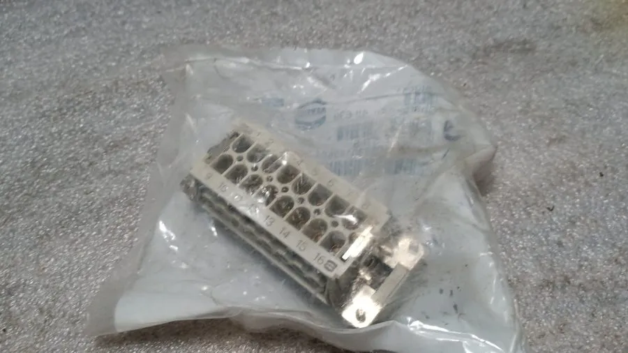 Разъём Harting Han 16E-STI-S Insert Connector 09330162601