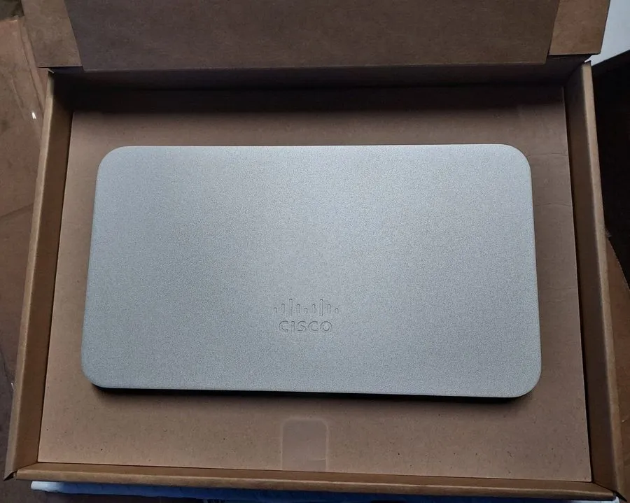 Маршрутизатор Meraki Cisco MX64 Cloud Managed Security Appliance UNCLAIMED Year